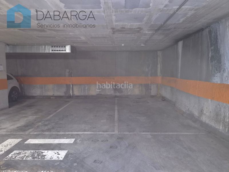 Foto f3a57efa-1321-4fe6-9c6f-25004d398ba8. Aparcament cotxe a carrer can masachs 18 a Zona Industrial Ripollet
