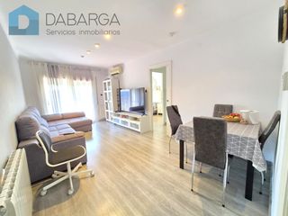 Appartement à Ajuntament-Maragall. Con ascensor y balcón