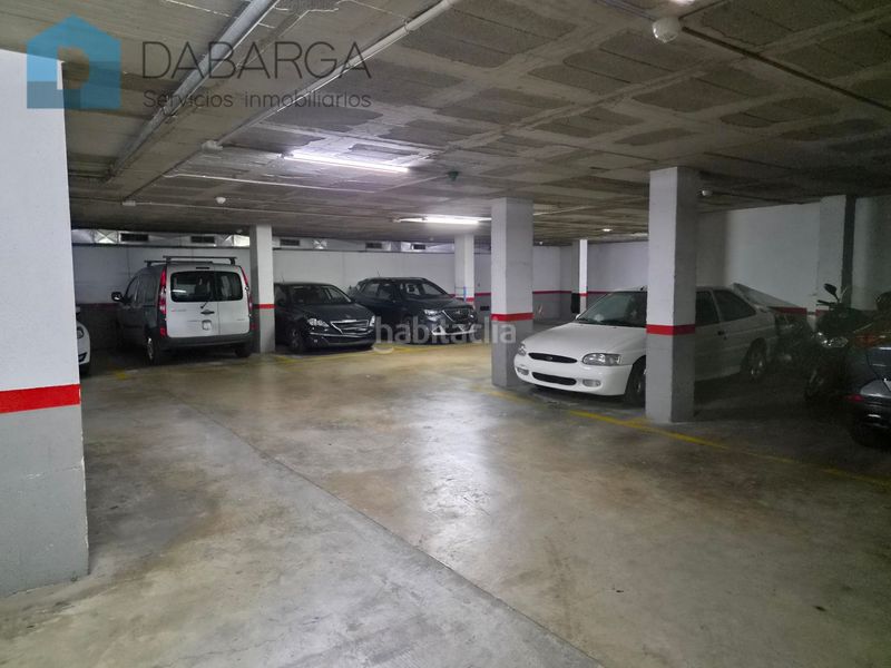 Foto 31c3850c-976c-43ed-82ff-8e06375976c9. Aparcament cotxe a Centre Ripollet