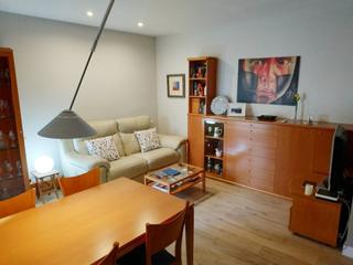 Appartement à Passatge de jordi ferran 1. Sant  ramon nonat -  nou camp
piso reformado, con una excelente