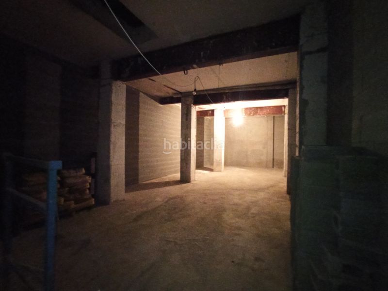 Foto 1f30618e-8548-40e9-9b72-f9912cad73ec. Local comercial a Santa Rosa Santa Coloma de Gramenet