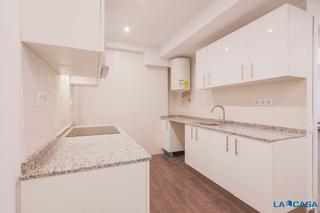 Planta baixa  Calle violant d'hongria. Barcelona capital  calle violant dhon