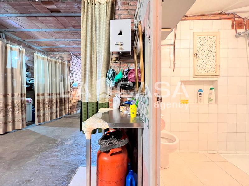 Foto 34c20177-8f57-416f-b3db-8bccee60b50f. Locale commerciale in La Salut Badalona