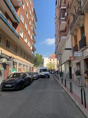 Aparcament cotxe  Calle de alonso del barco. Garaje calle alonso del barco, madrid
