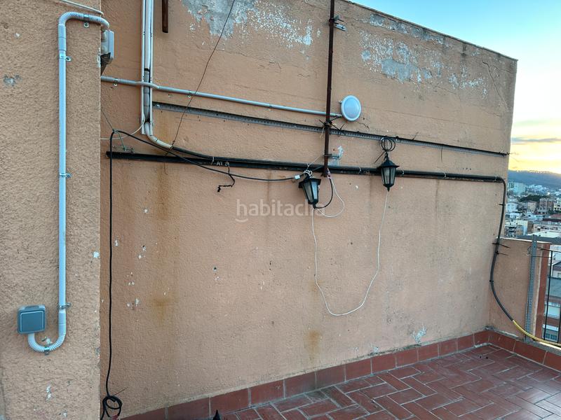 Foto 4ac0ffce-90f4-433a-87bf-18a0a9c0b426. Piso finca en venta en singuerlín en Guinardera Santa Coloma de Gramenet