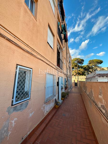 Foto 7a52a20a-80ad-4171-8394-72c62e231892. Piso finca en venta en singuerlín en Guinardera Santa Coloma de Gramenet