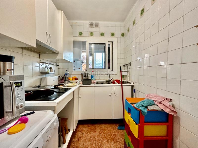 Foto ba704fe9-cf50-4a6a-a948-a771aa6f3050. Piso finca en venta en singuerlín en Guinardera Santa Coloma de Gramenet