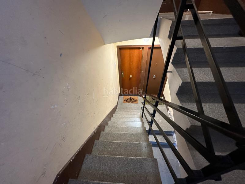 Foto fac68a87-2c0b-4316-877a-db20141e177e. Piso finca en venta en singuerlín en Guinardera Santa Coloma de Gramenet