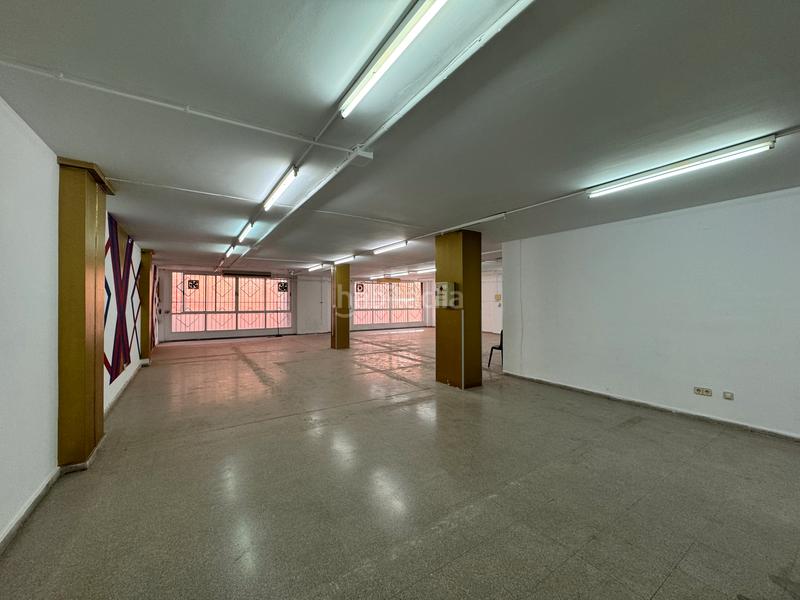 Foto 49d8548d-61cf-4092-8133-3f59a9aa8ed8. Industrial building in Centre Hospitalet de Llobregat (L´)