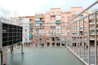Appartement  Carrer d'arnau d'oms. Oportunidad inmejorable en arnau de oms, piso exterior con 2 bal