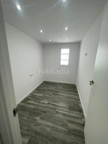 Foto b637061a-ba83-46b7-a01d-f05cce57fe5b. Pis a Centre-Estació Gavà