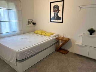 Appartement  Calle toledo de. La casa agency presenta este acogedor piso en pubilla casas
