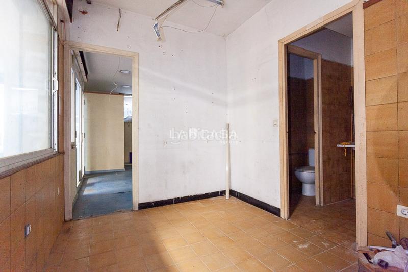 Foto c9629aaf-b8f3-4bff-8675-a209f73b1608. Miete geschäftsraum in Centre Masnou (El)