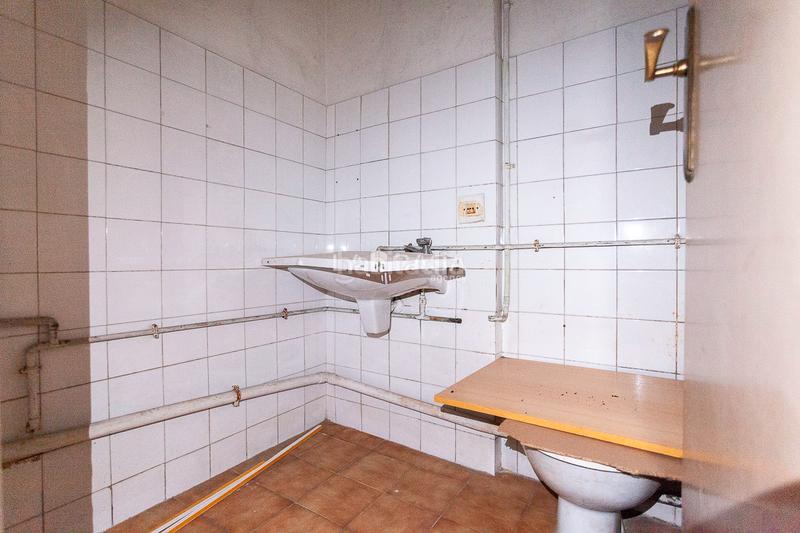 Foto 0bd789d2-74f9-4922-be42-3146c6d07c3c. Lloguer local comercial a Centre Masnou (El)
