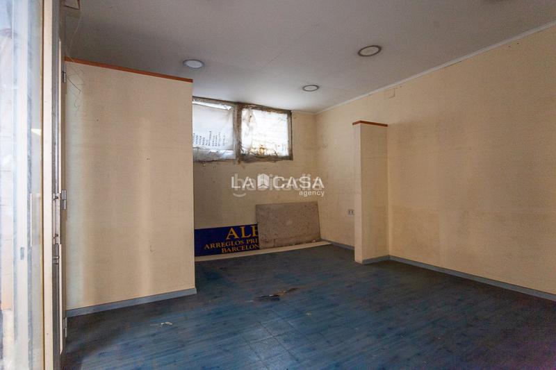 Foto 39e8b3d2-c7e4-4e09-88b2-27fb142d26eb. Lloguer local comercial a Centre Masnou (El)