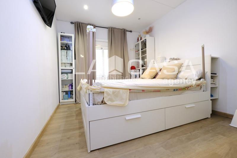 Foto f56c0cf0-b86a-4883-bfc2-464e1f46e21b. Appartement dans Vilapicina - Torre Llobeta Barcelona