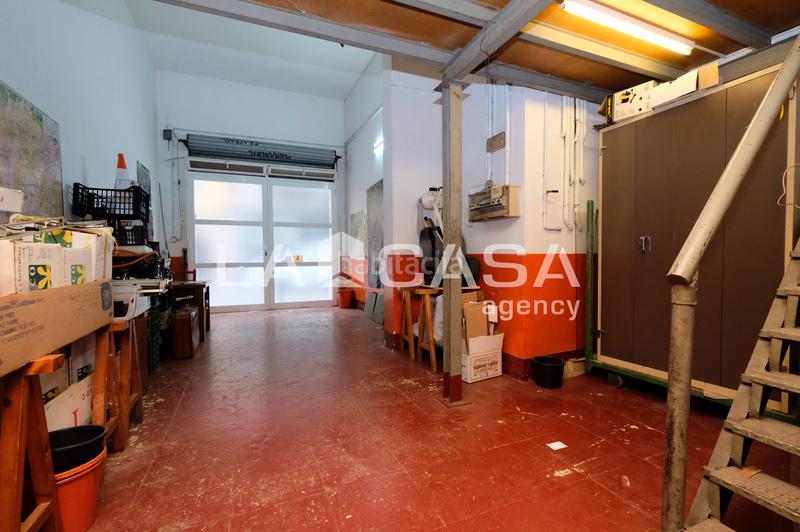 Foto 32128ef9-8a07-424c-a65e-0678b6f65a73. Local comercial a Horta Barcelona