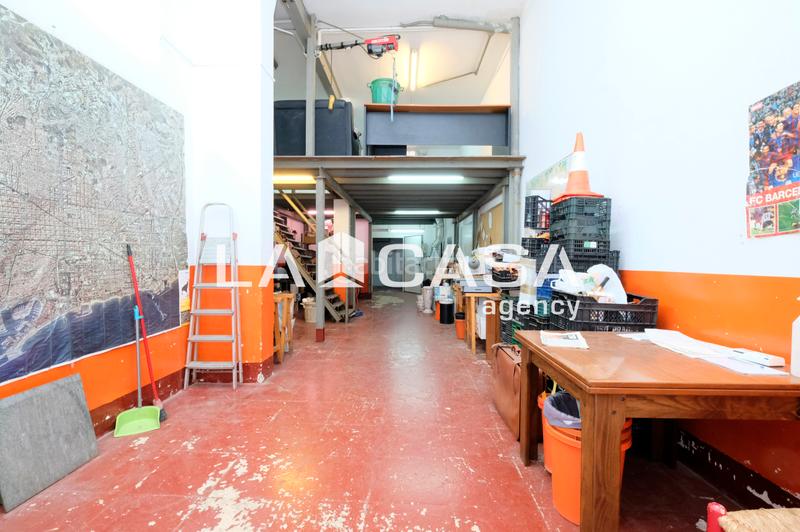 Foto e7028ccd-4ffa-4f33-af52-310e5dfb806f. Local comercial a Horta Barcelona