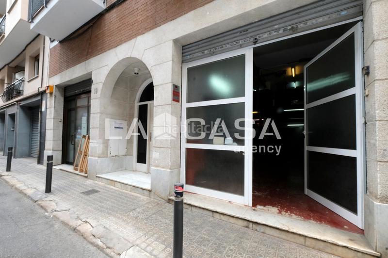 Foto 17652274-88f8-4334-846a-83e4c2bfe925. Local commercial dans Horta Barcelona