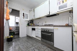 Etagenwohnung in Prosperitat