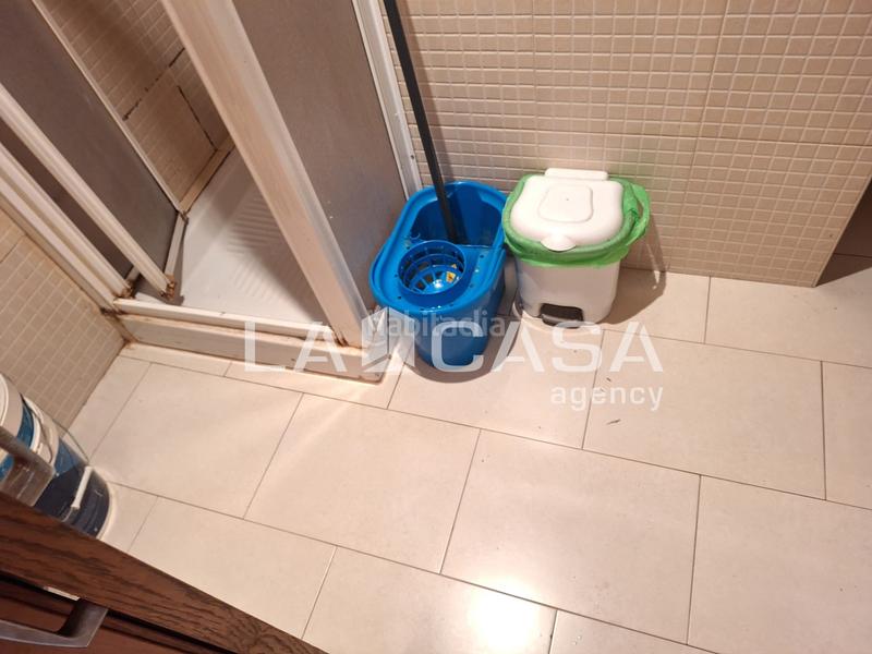 Foto 3d252974-6ee0-48e3-8c39-2a1c2fc0dbbc. Piso en Centre Santa Coloma de Gramenet