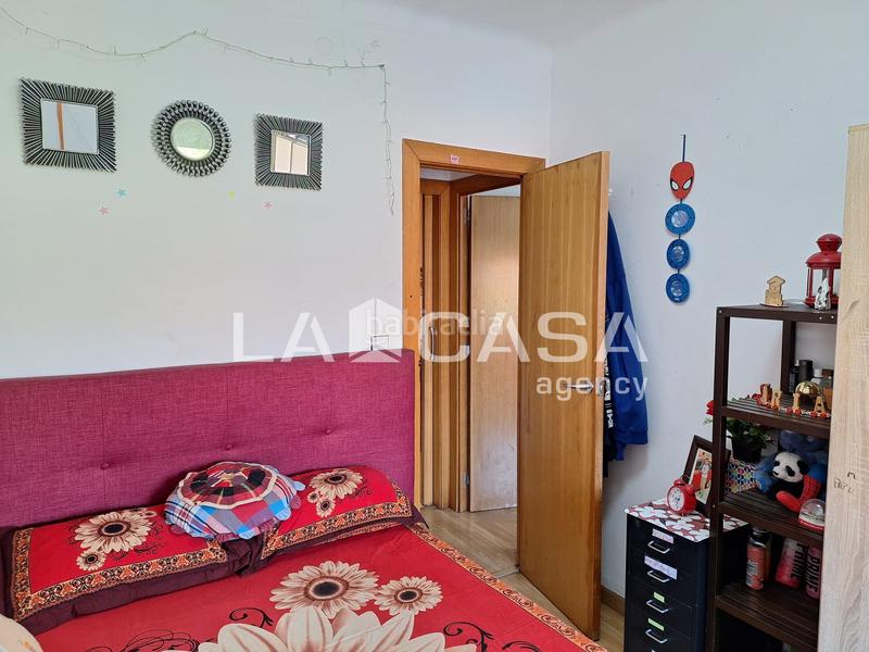 Foto edd5a3e6-36a8-411c-8a53-5d4ac0bb757e. Piso en Centre Santa Coloma de Gramenet