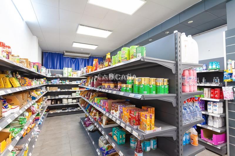 Foto cee600af-e97b-4dd9-80c9-fc1bceac405c. Local comercial en Centre-Estació Gavà