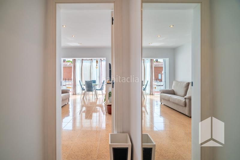 Foto bd58cf2e-9e6b-4499-8e9c-f66cb4a33ac8. Piso en Mar i Sol Castelldefels