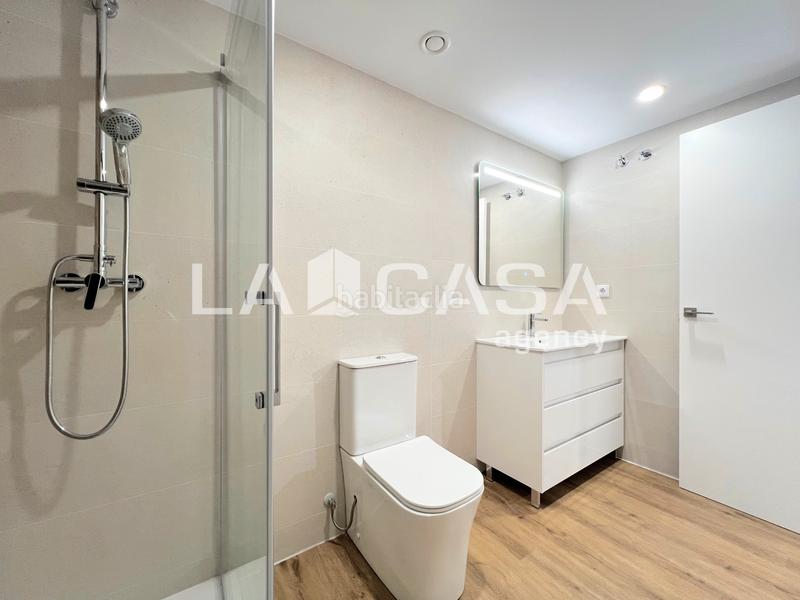 Foto 04788e4b-ea05-495f-a7e5-beb0219e9729. Planta baja en Llefià Badalona