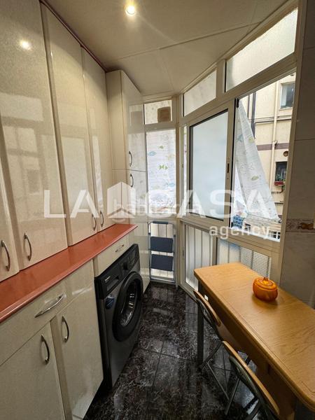 Foto c88b027d-da5f-4f07-96df-07e41ba473d2. Appartamento con riscaldamento in Llefià Badalona