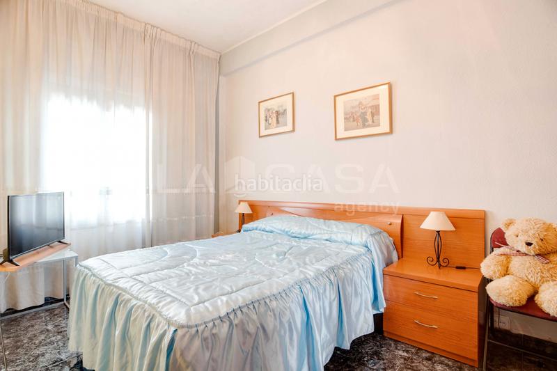 Foto 437b8901-0629-47d0-aa20-09bb27299e36. Piso en Provençals del Poblenou Barcelona