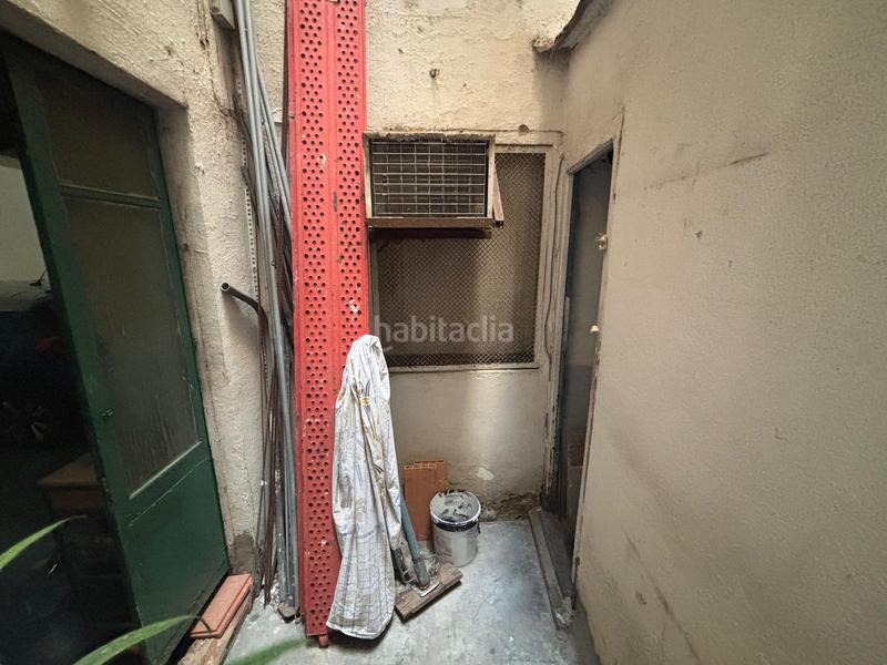 Foto e5de3c97-7e04-40c3-aa67-69b6c36e28e7. Local comercial en Pubilla Cases Hospitalet de Llobregat (L´)