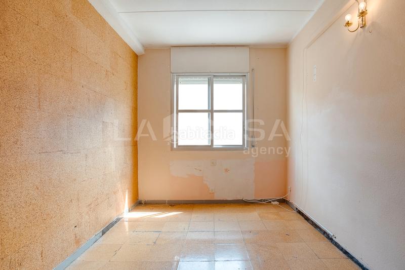Foto c28352a2-0388-4525-a99f-c252d5c27915. Piso en Sant Cosme-La Granja Prat de Llobregat (El)