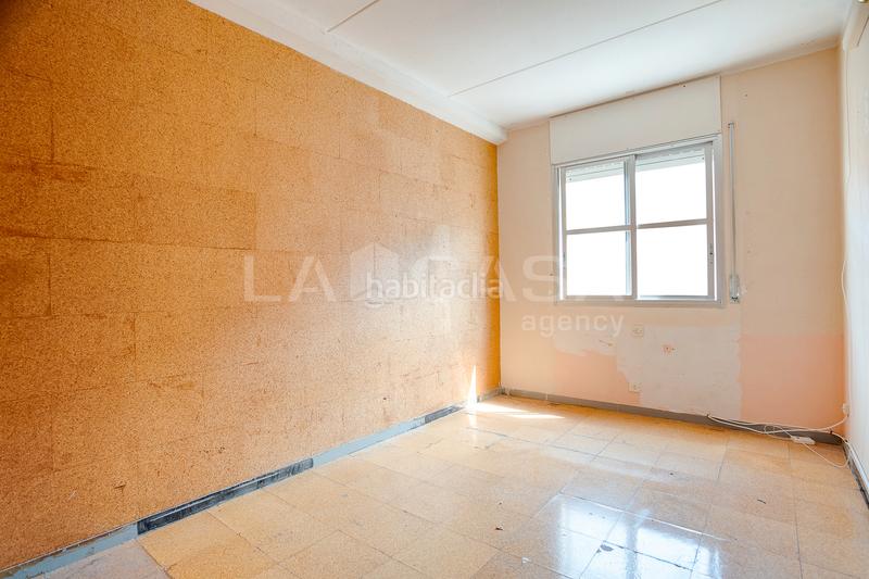 Foto f880d238-f5d9-46a3-af63-f3ce4b86421a. Piso en Sant Cosme-La Granja Prat de Llobregat (El)