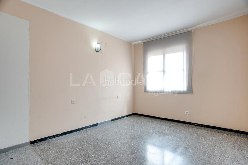 Foto f958953f-0183-4e06-8141-1911dd67d559. Piso en Sant Cosme-La Granja Prat de Llobregat (El)