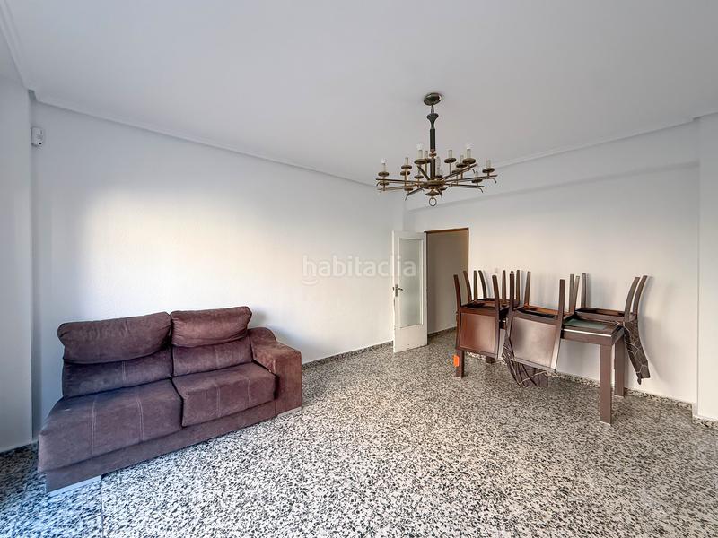 Foto a2c7467e-8db0-473a-b4df-66c82300d1f7. Piso en Mestalla Valencia