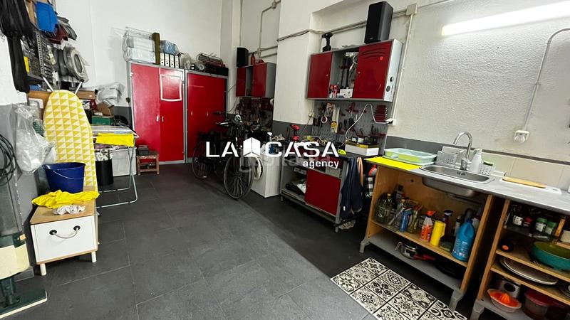 Foto e520ab2f-e356-4393-860a-143834a9931a. Local comercial a La Sagrera Barcelona
