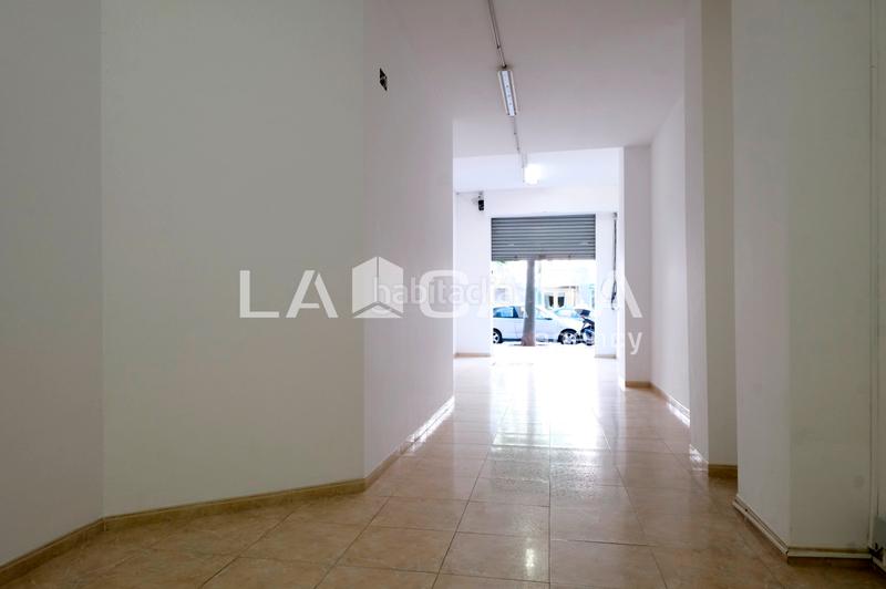Foto 50293ea2-a4d1-4959-a0e3-c14bcc6192a4. Alquiler local comercial en Vilapicina - Torre Llobeta Barcelona
