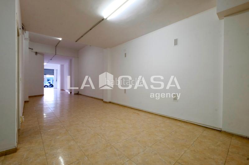 Foto 6390cefe-82dc-4030-a36b-8c1ea927932c. Alquiler local comercial en Vilapicina - Torre Llobeta Barcelona