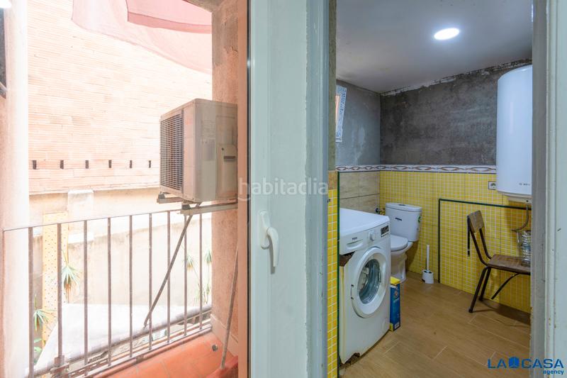 Foto d6f8a4de-0f7e-4ba3-84ed-b7f98bc0cde6. Zweistöckige wohnung in El Poble Sec - Parc de Montjuïc Barcelona