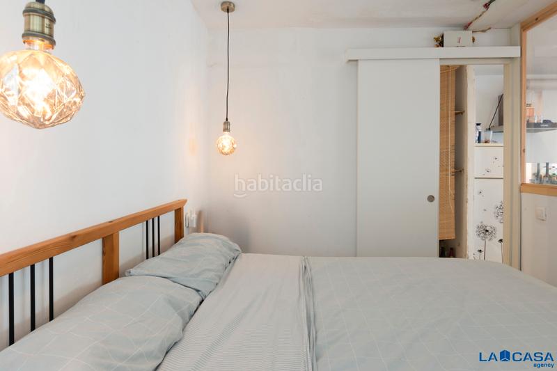 Foto 905c3122-a8f6-4d5e-8a86-bd886ff31dda. Piano terra in El Poble Sec - Parc de Montjuïc Barcelona