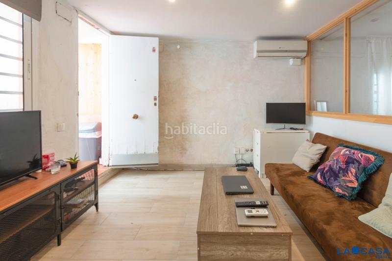 Foto d959d46d-e33f-4acc-b7c3-2f52bf73d6b1. Piano terra in El Poble Sec - Parc de Montjuïc Barcelona