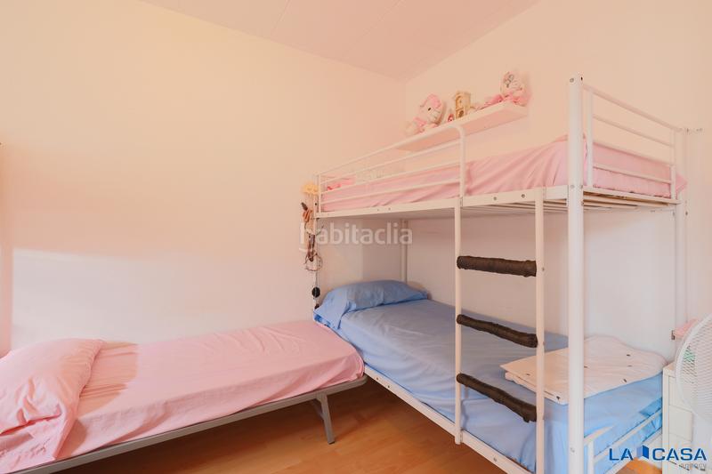 Foto 51805ced-78d6-4925-8ad6-b1b159cebf92. Flat in Sants Barcelona