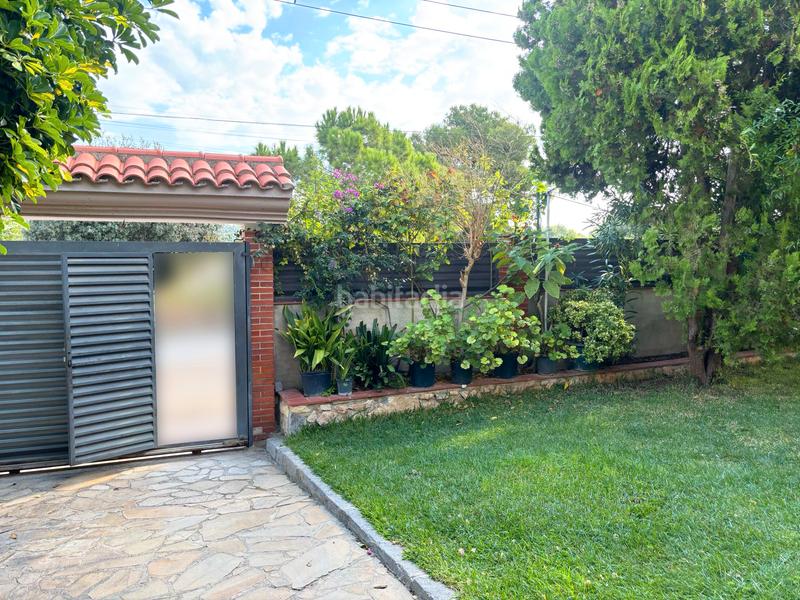 Foto cdb9185f-c8dc-4a2e-8a29-16dcdda9cecf. Chalet en Calafell poble Calafell