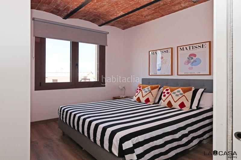 Foto 3b9f6ffb-f36e-4c91-91a0-e1e738d2013b. Attico in Sant Antoni Barcelona