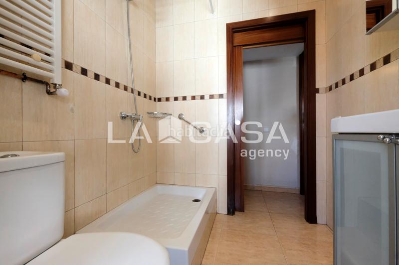 Foto 09f00e8e-5f1b-4180-a919-1a9c2a12ca05. Pis amb calefacció a Roquetes Barcelona