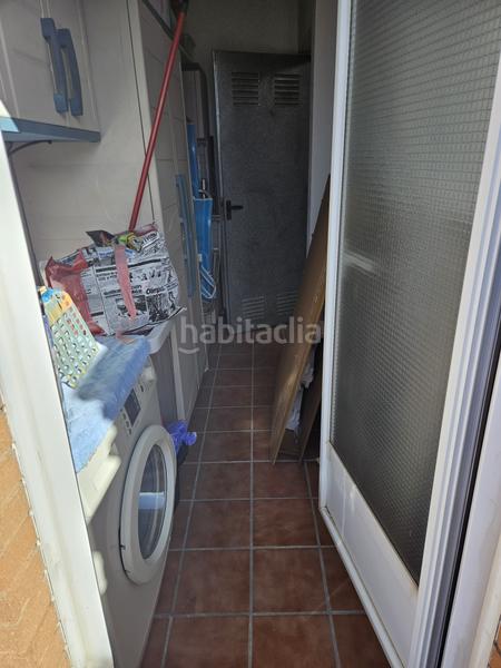Foto 0c7bd7df-47bd-4101-81af-467d73cfb039. Flat with heating parking in Fondo Santa Coloma de Gramenet