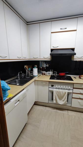 Foto c5e767f9-00ef-4374-954c-34034bf15851. Piso en Raval Barcelona