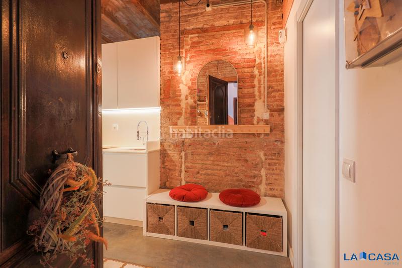 Foto 0b98d046-9f8d-40e8-afdb-729e5b4c45e8. Appartamento in Sants Barcelona