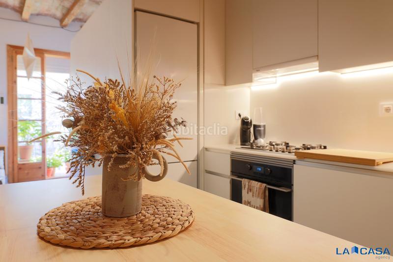 Foto bbb09766-fd2b-4af8-ac39-791ee7d8da04. Appartement dans Sants Barcelona